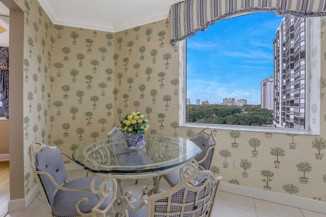 7225 Pelican Bay Blvd #605, Naples, FL 34108