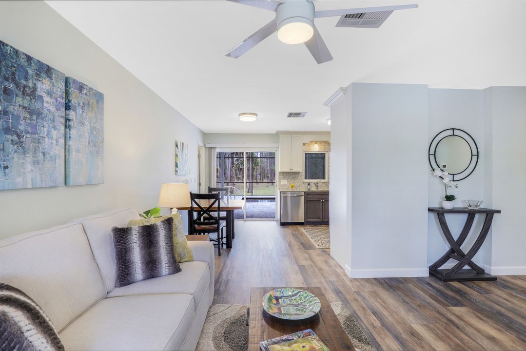 1960 16th St NE, Naples, FL 34120