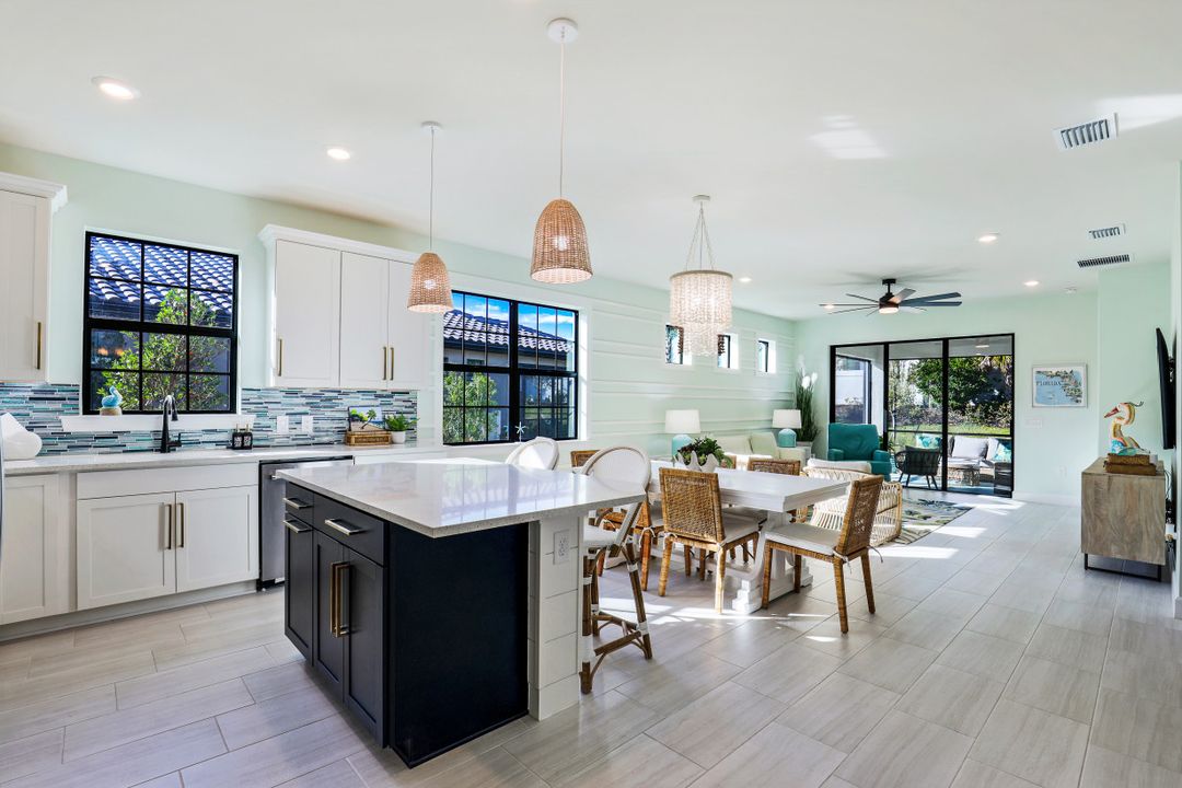 12330 Canal Grande Dr, Fort Myers, FL 33913