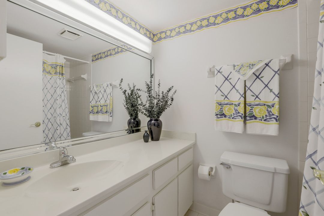 12945 Vanderbilt Dr #508, Naples, FL 34110