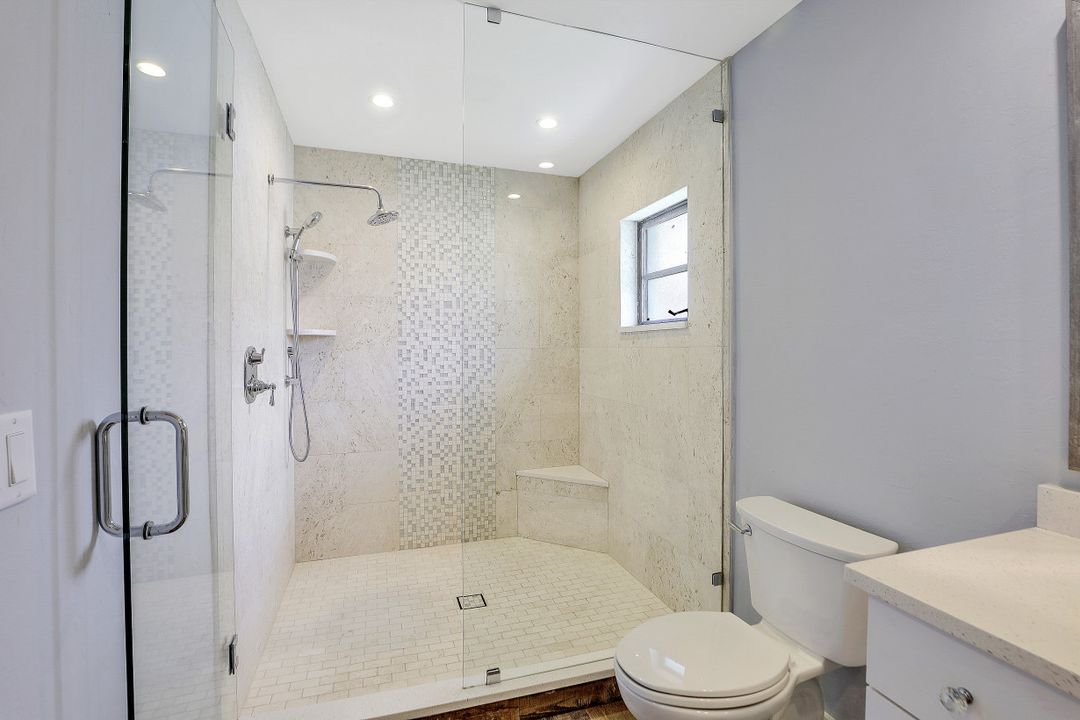 27273 Johnson St, Bonita Springs, FL 34135