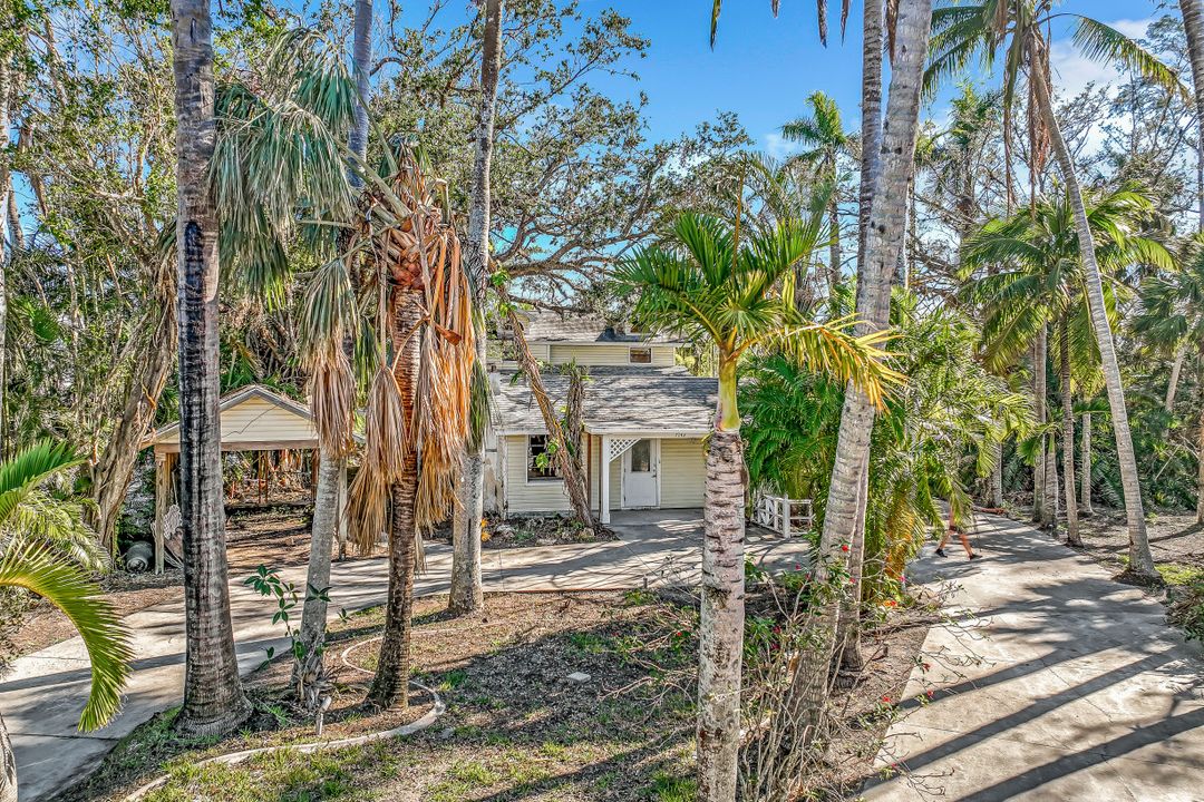 7142 Congdon Rd, Fort Myers, FL 33908