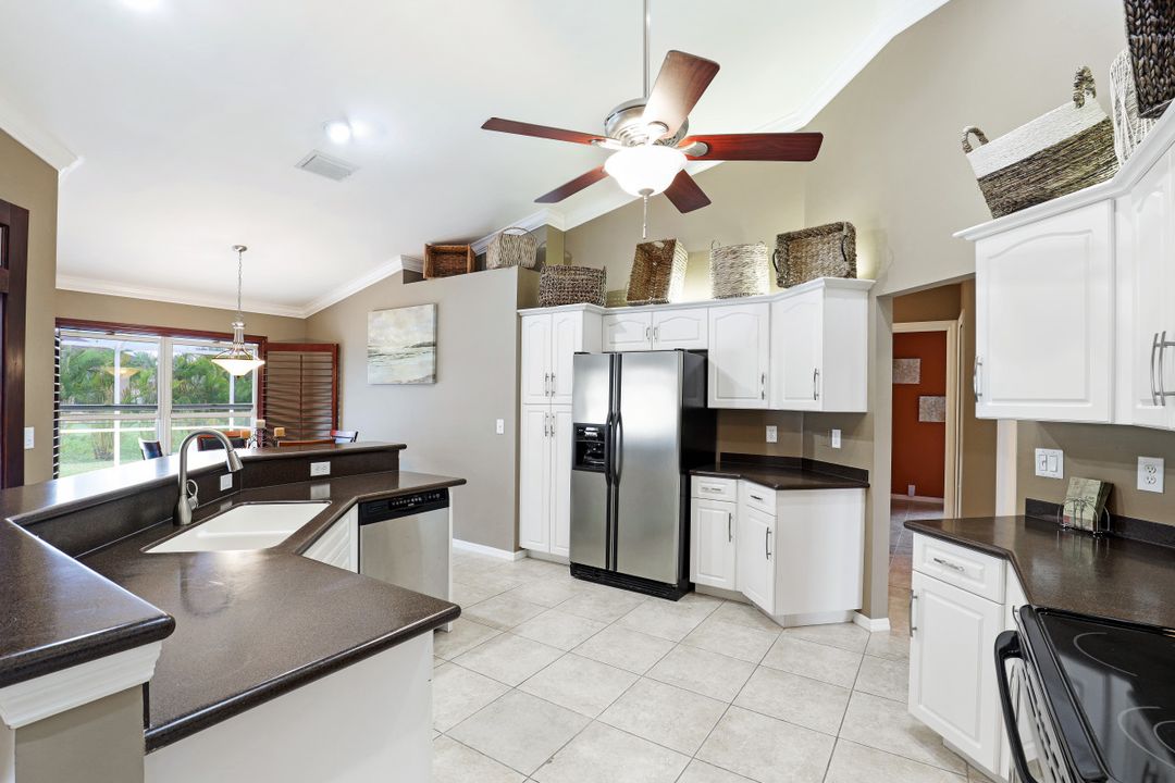 5327 SW 21st Pl, Cape Coral, FL 33914