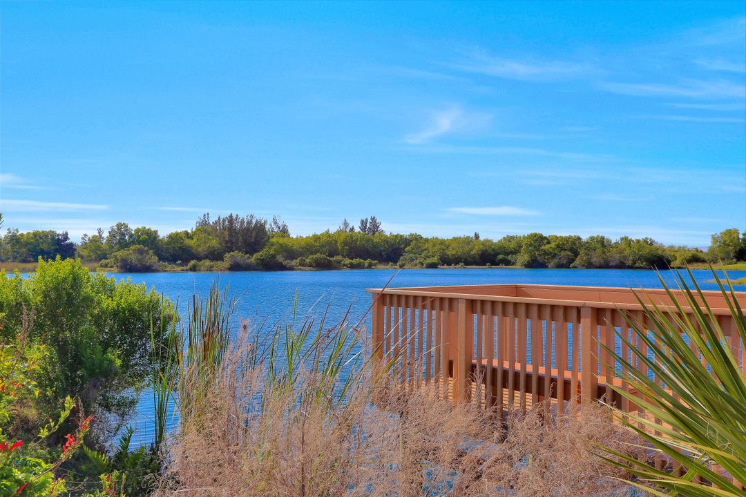 2668 Bellingham Ct, Cape Coral, FL 33991