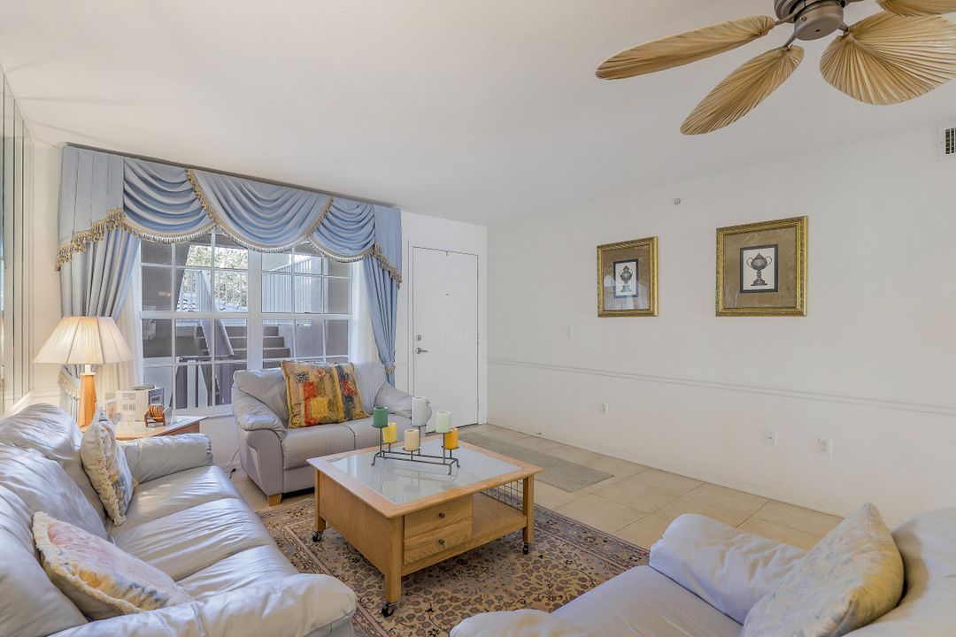 15415 Cedarwood Ln #204, Naples, FL 34110