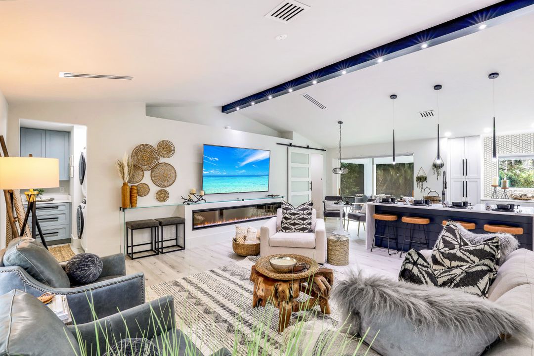 5754 Lancewood Way, Naples, FL 34116