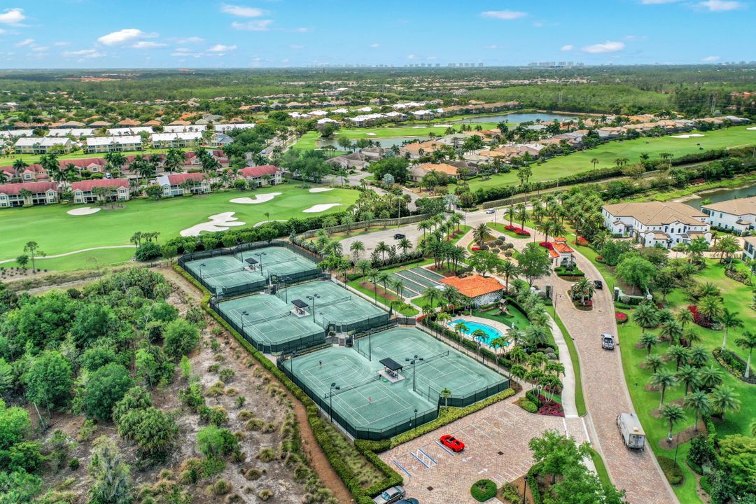 16390 Viansa Way #102, Naples, FL 34110