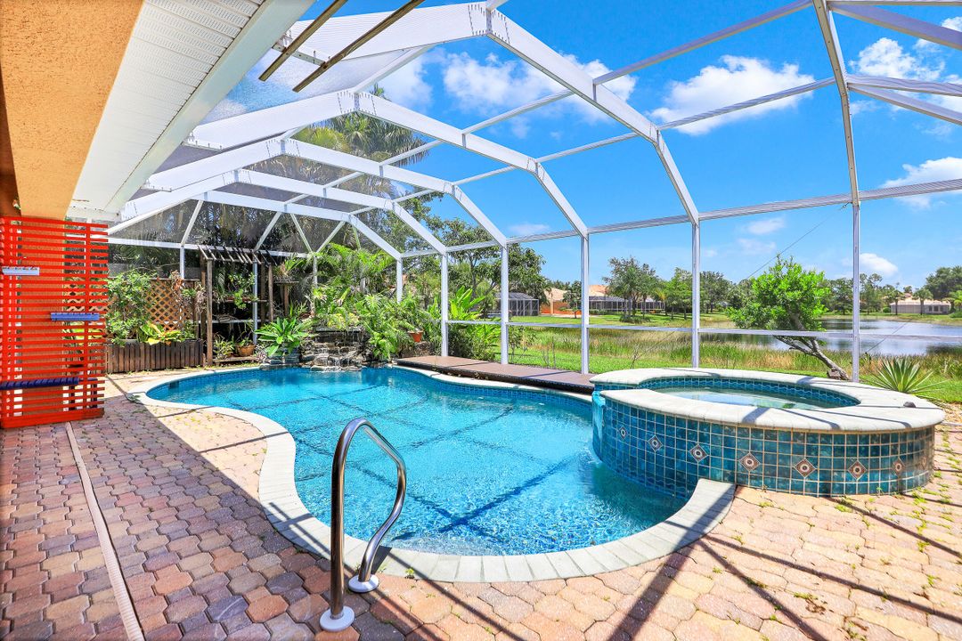 9308 La Bianco St, Fort Myers, FL 33967