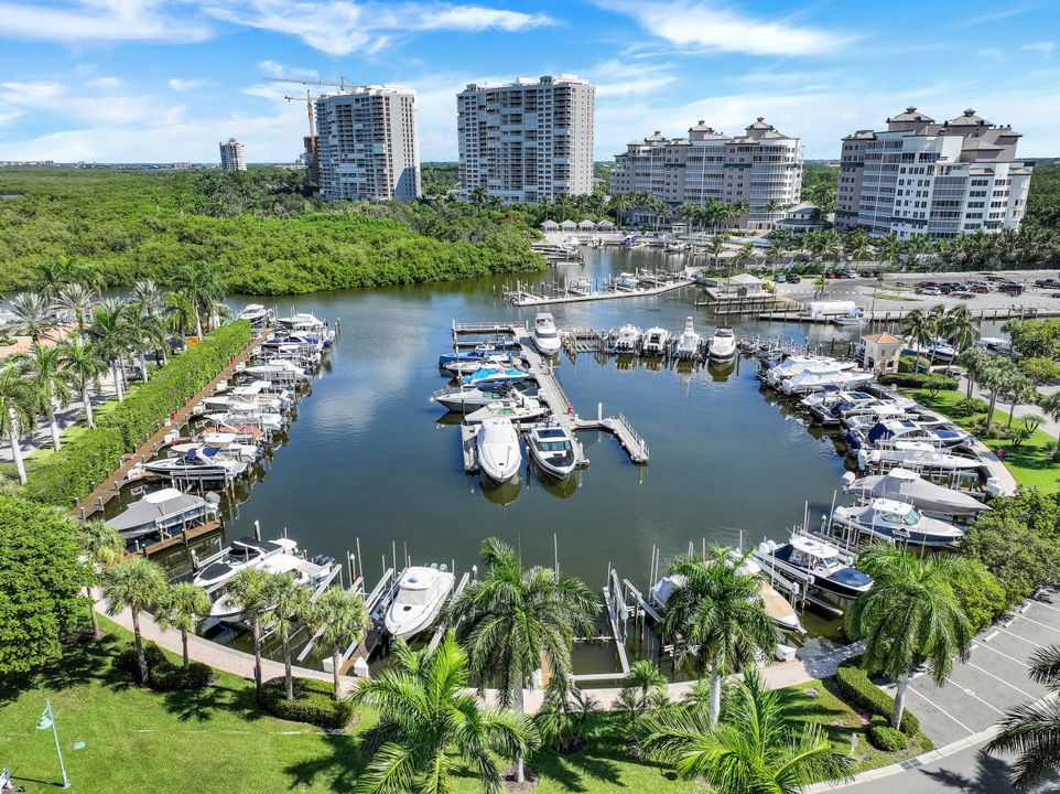 435 Dockside Dr #PH-02, Naples, FL 34110