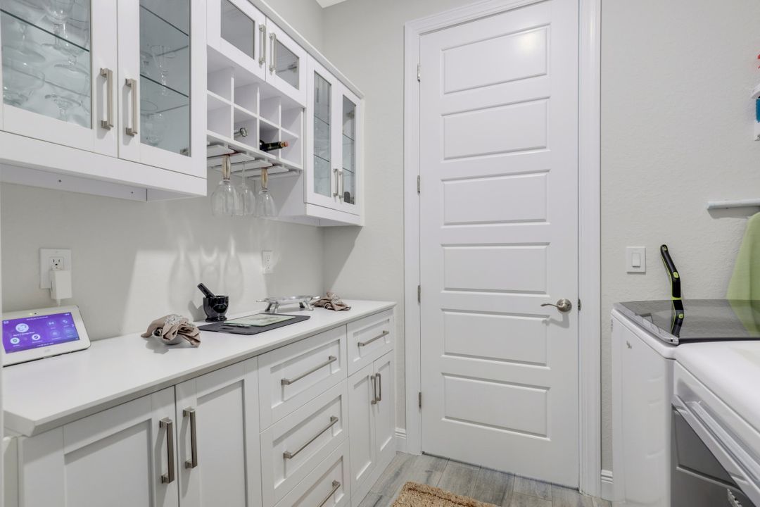 342 SW 28th Ave, Cape Coral, FL 33991