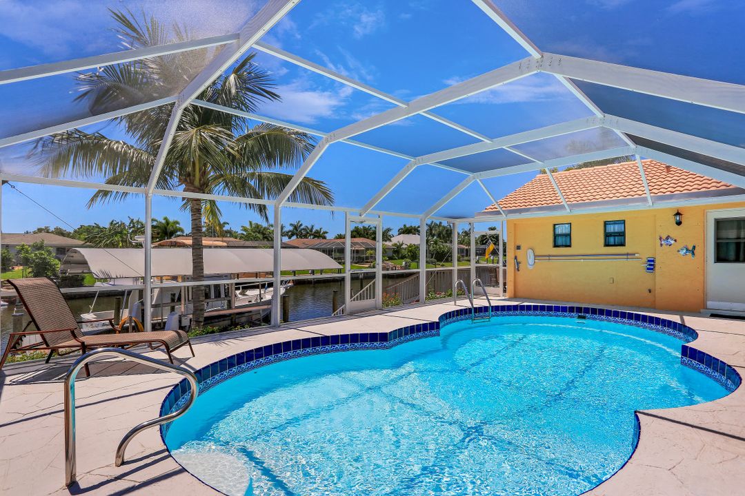 1708 Savona Pkwy, Cape Coral, FL 33904