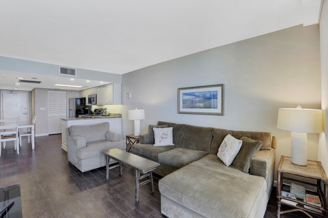 890 S Collier Blvd, Marco Island, FL 34145