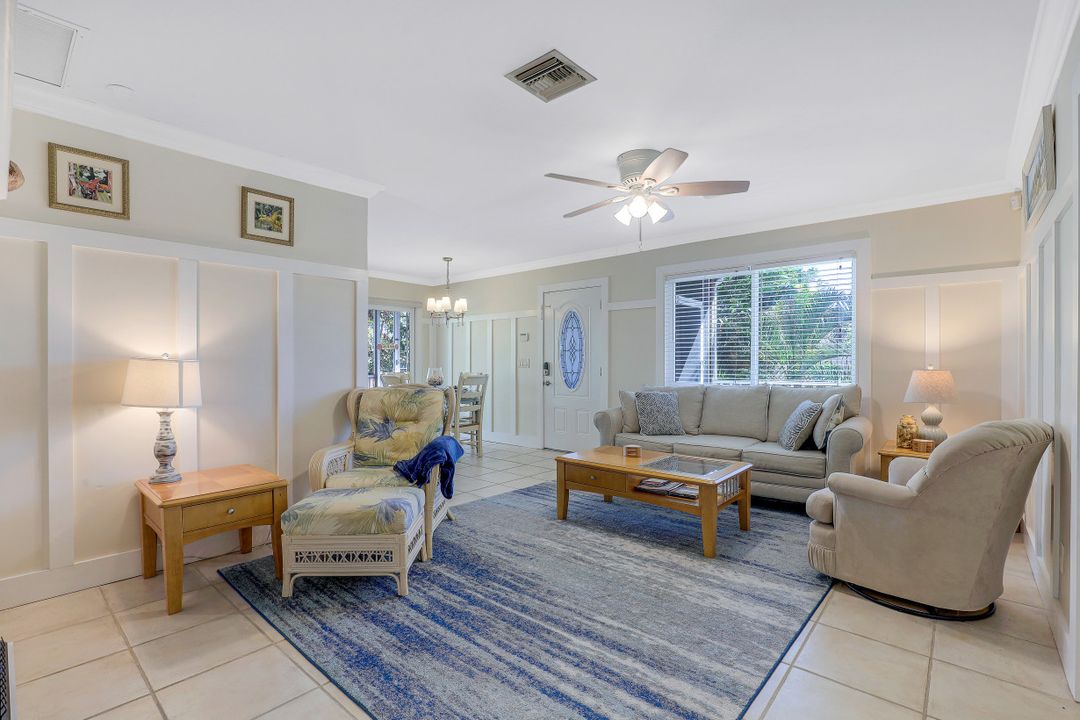 4060 Rita Ln, Bonita Springs, FL 34134