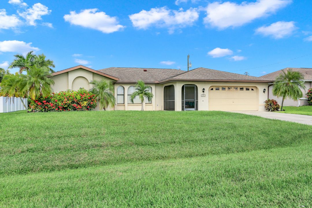 1001 SW 23rd St, Cape Coral, FL 33991