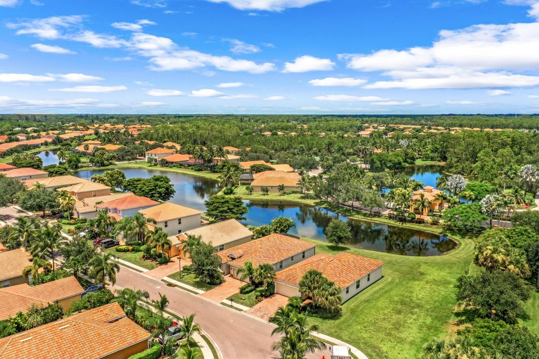 3401 Dandolo Cir, Cape Coral, FL 33909