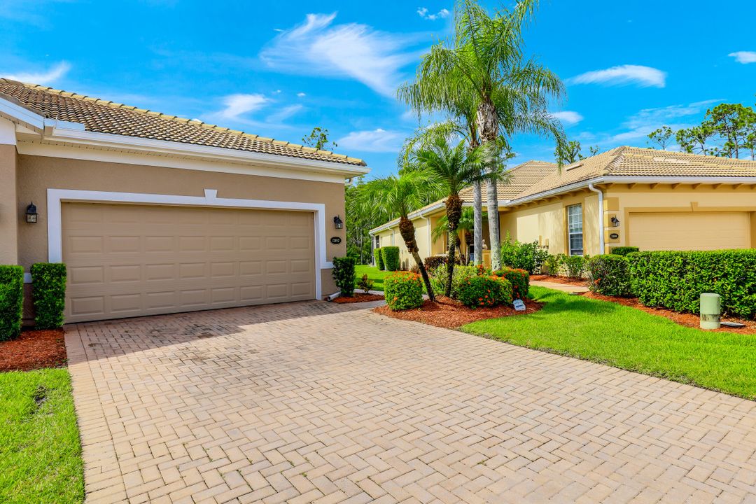 13892 Cleto Dr, Estero, FL 33928