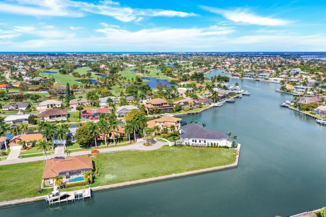 1575 Buccaneer Ct, Marco Island, FL 34145
