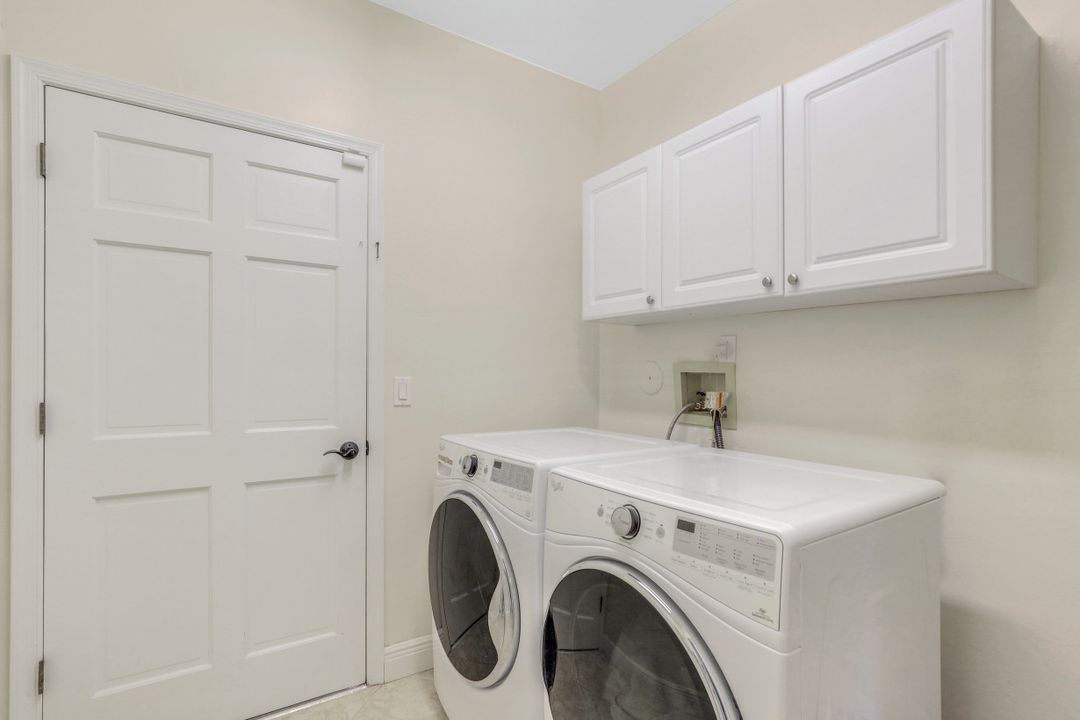 1160 Abbeville Ct, Marco Island, FL 34145