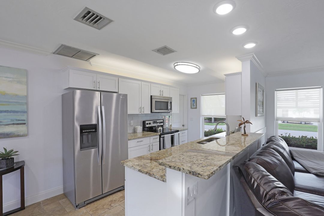 787 Apple Ct, Marco Island, FL 34145