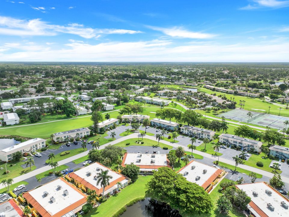 186 Harrison Rd #2, Naples, FL 34112