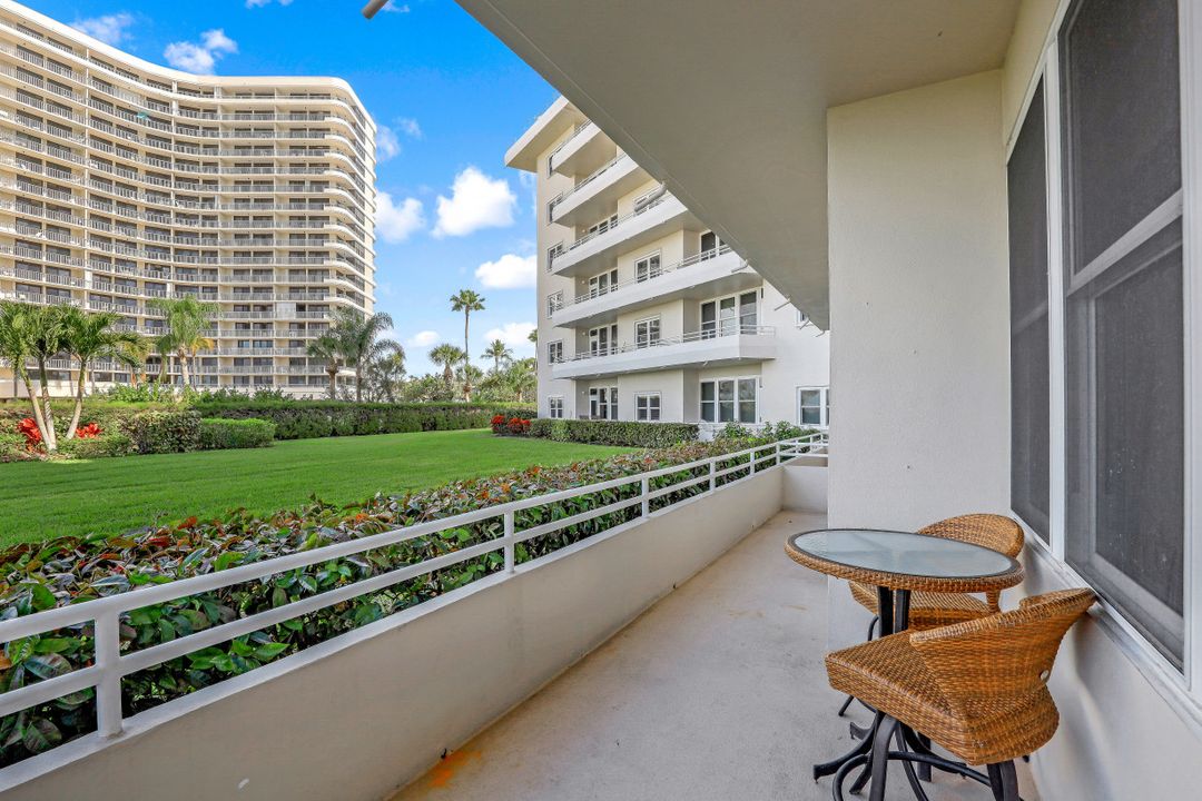 240 Seaview Ct #108, Marco Island, FL 34145