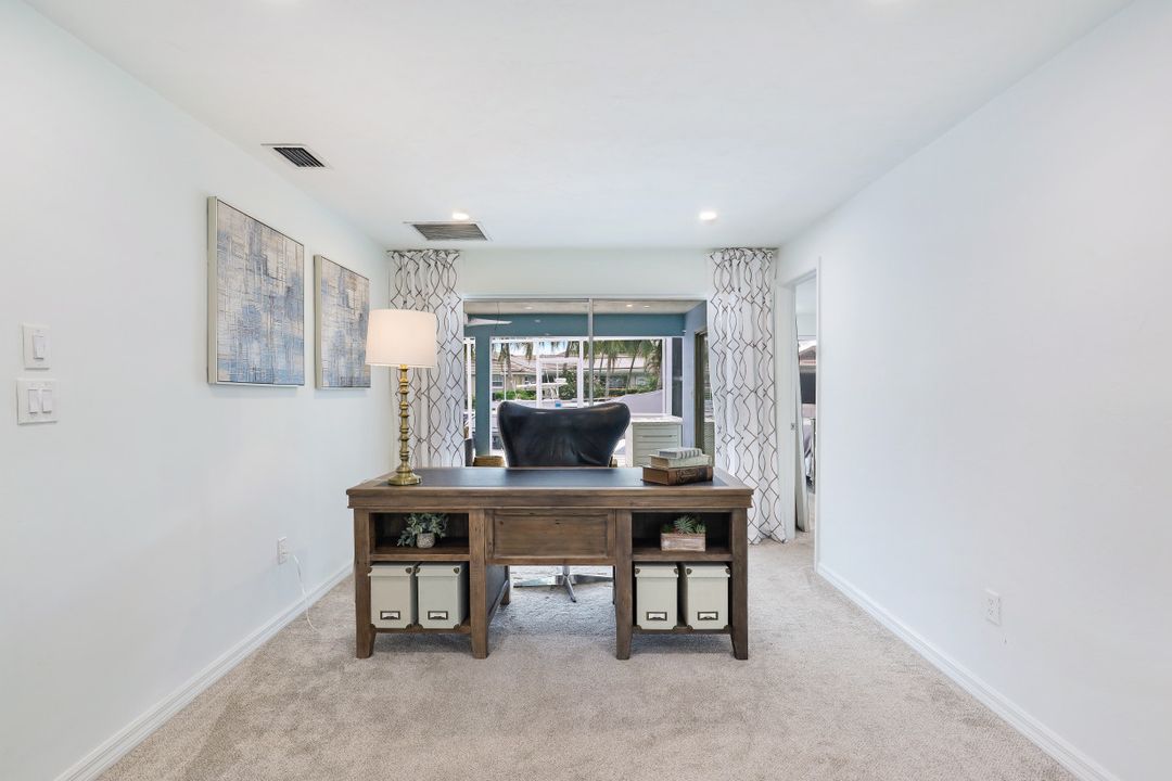 2150 Shad Ct, Naples, FL 34102