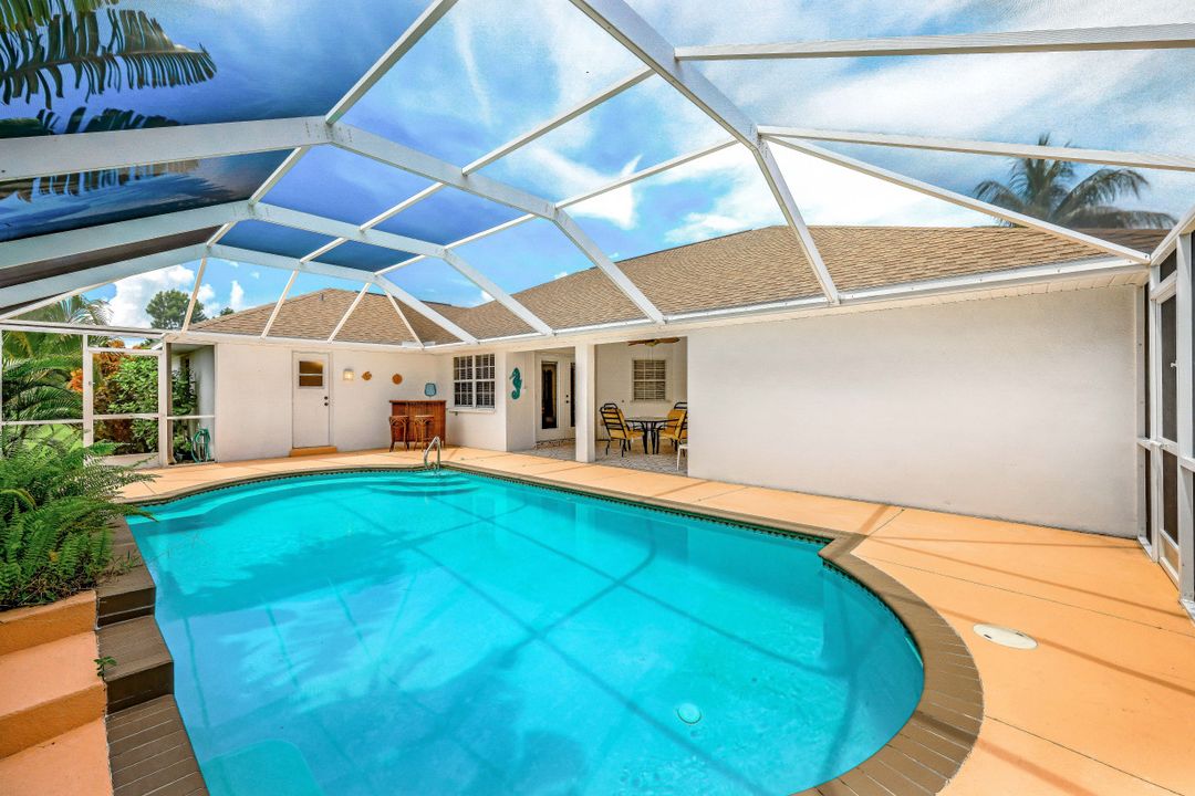 2310 SW 18th St, Cape Coral, FL 33991