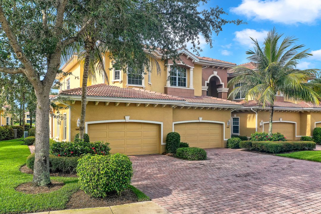 7164 Lemuria Cir #1603, Naples, FL 34109