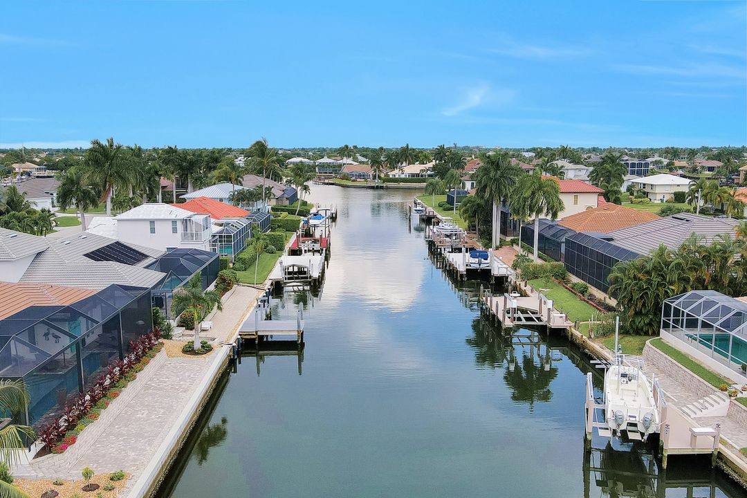 1130 Lighthouse Ct, Marco Island, FL 34145