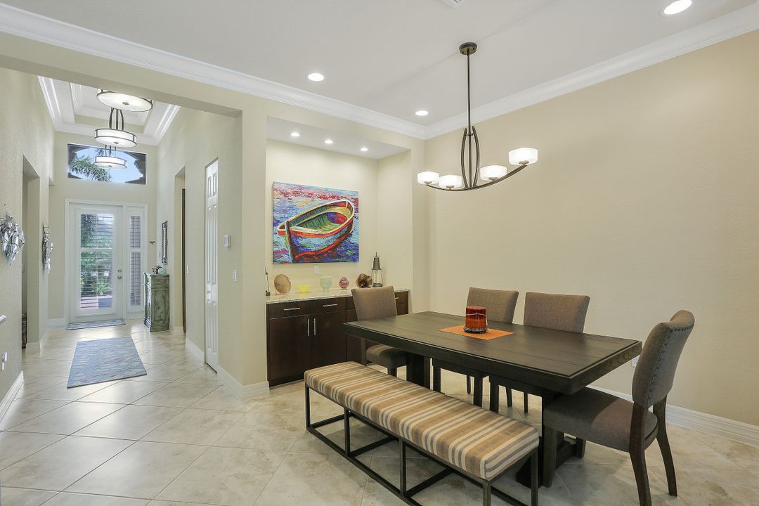 3263 Pacific Dr, Naples, FL 34119