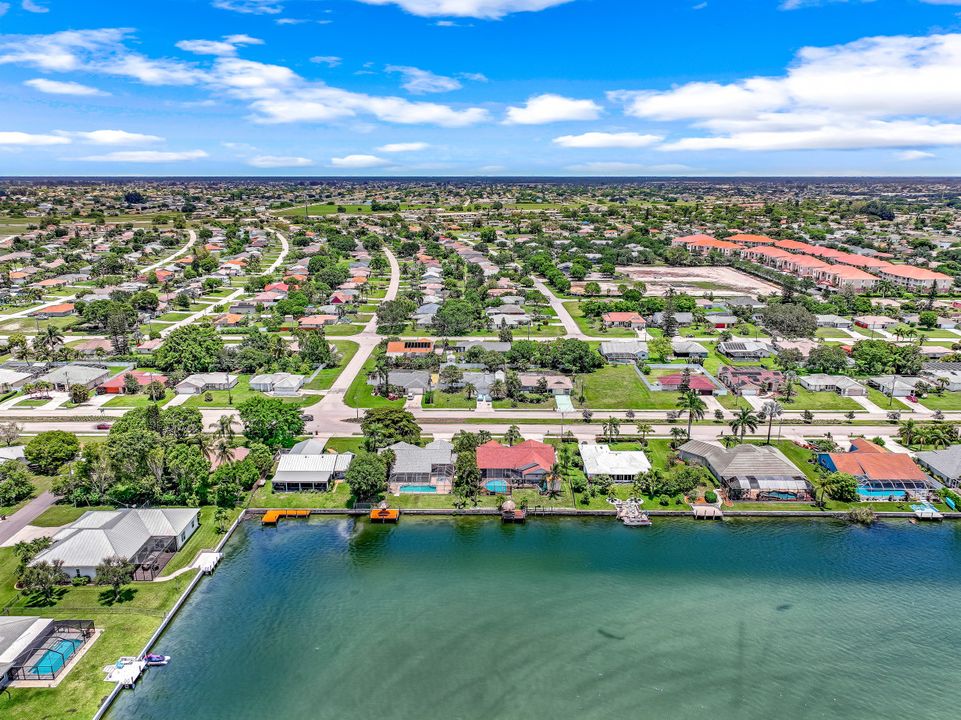 1014 Hancock Bridge Pkwy, Cape Coral, FL 33990