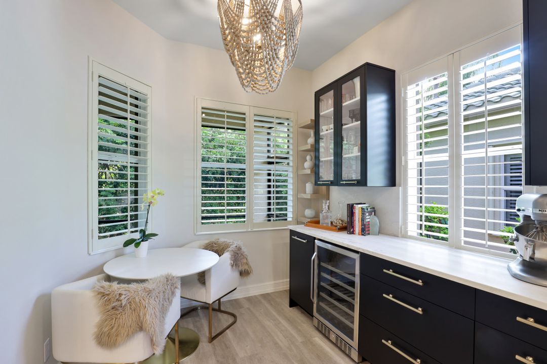 762 Vistana Cir, Naples, FL 34119