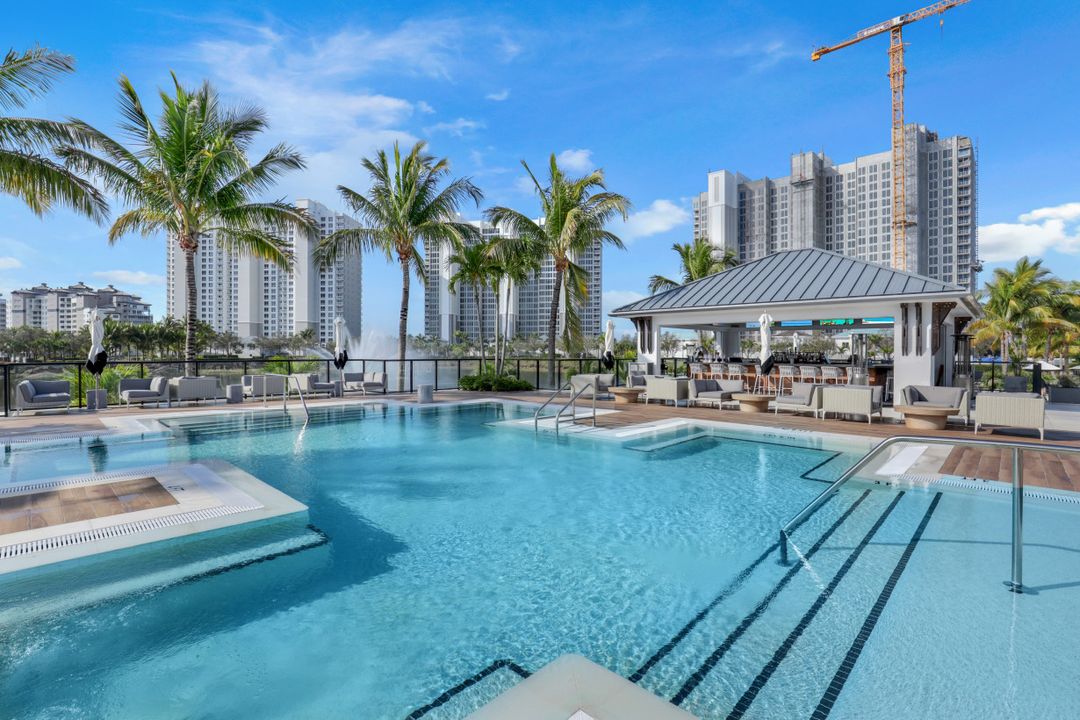 13915 Old Coast Rd #502, Naples, FL 34110