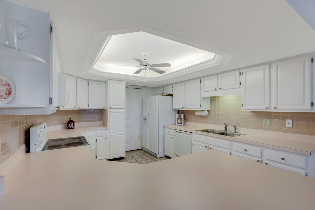 26920 Wedgewood Dr #203, Bonita Springs, FL 34134