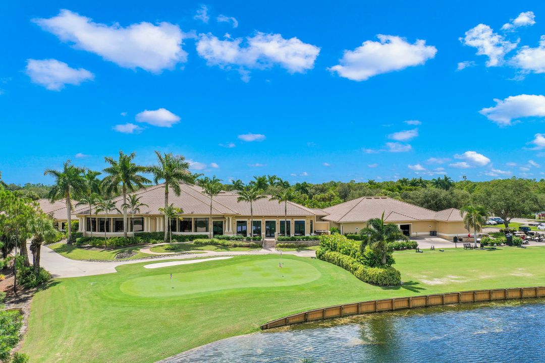 3601 Cedar Hammock View Ct, Naples, FL 34112