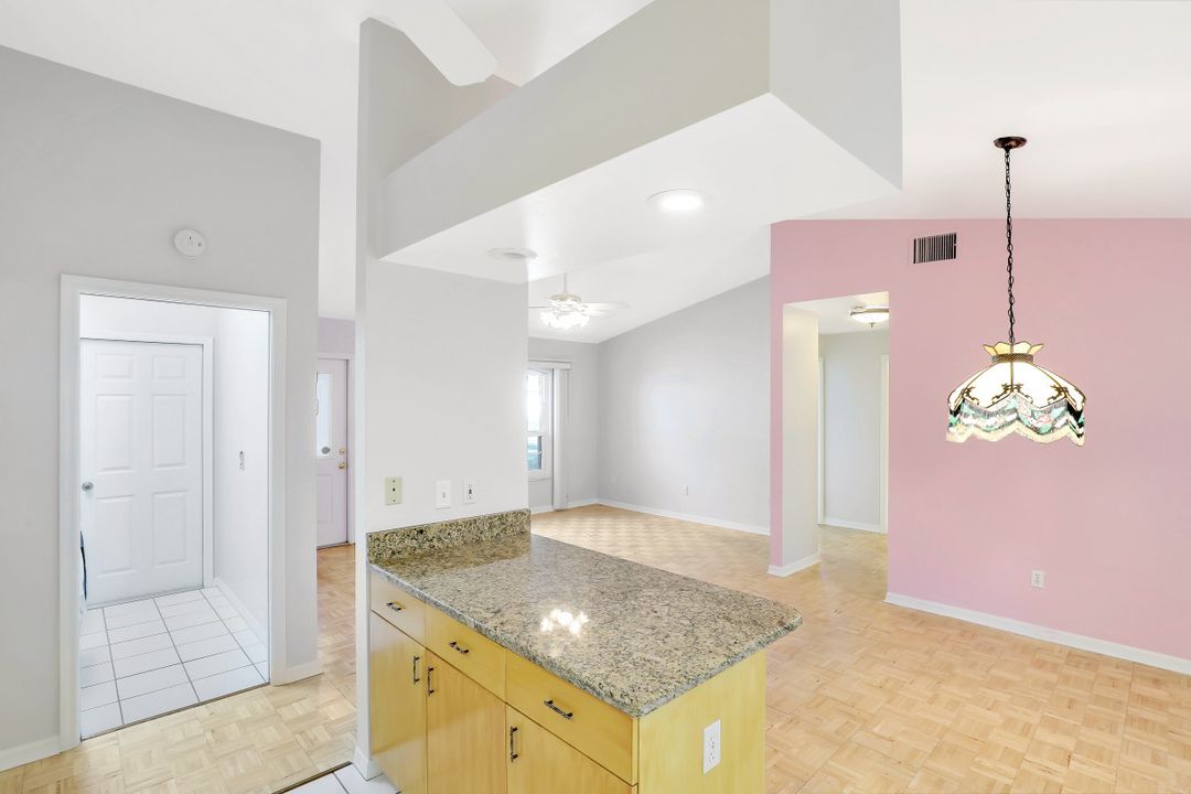 700 SW 6th Ave, Cape Coral, FL 33991