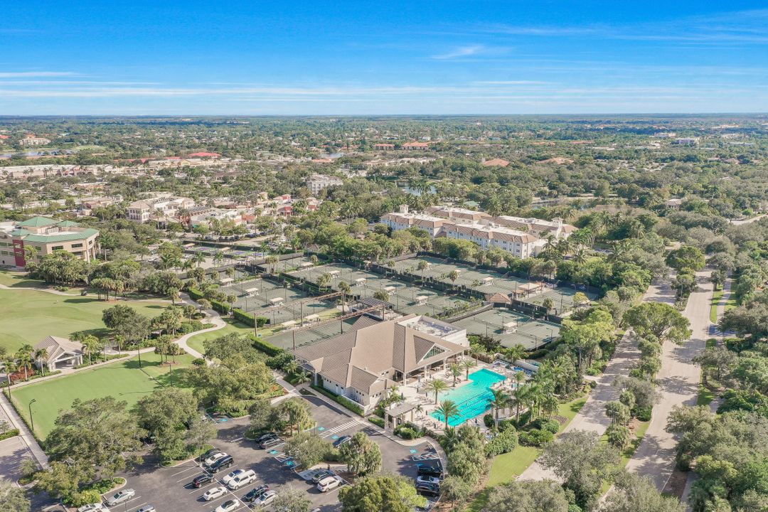 26660 Country Club Dr, Bonita Springs, FL 34134