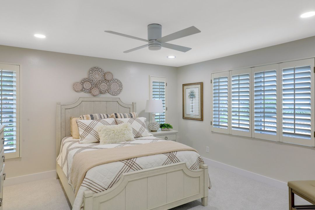 3333 Gulf Shore Blvd N #103, Naples, FL 34103