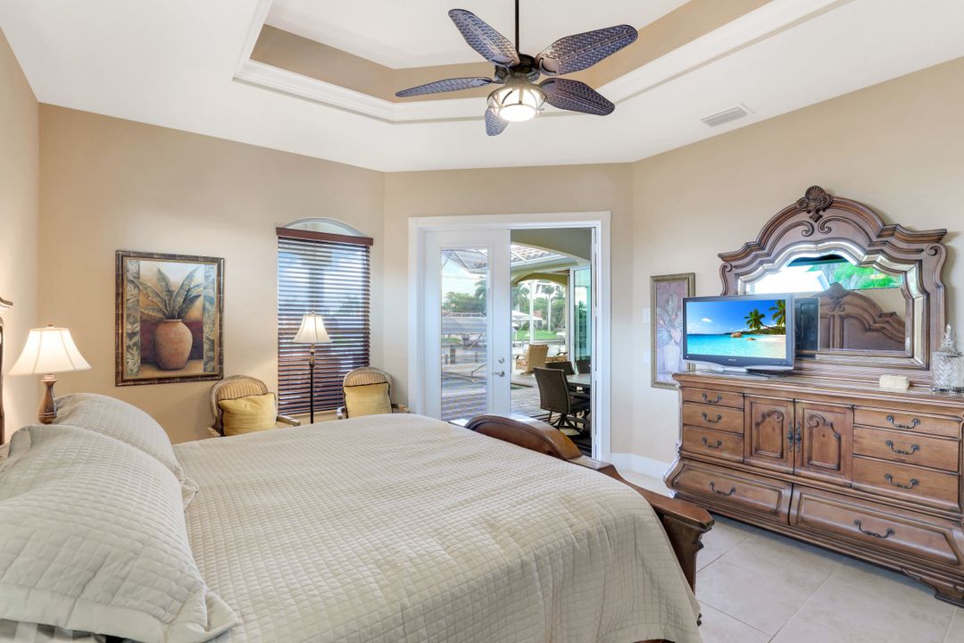 2405 SW 50th St, Cape Coral, FL 33914