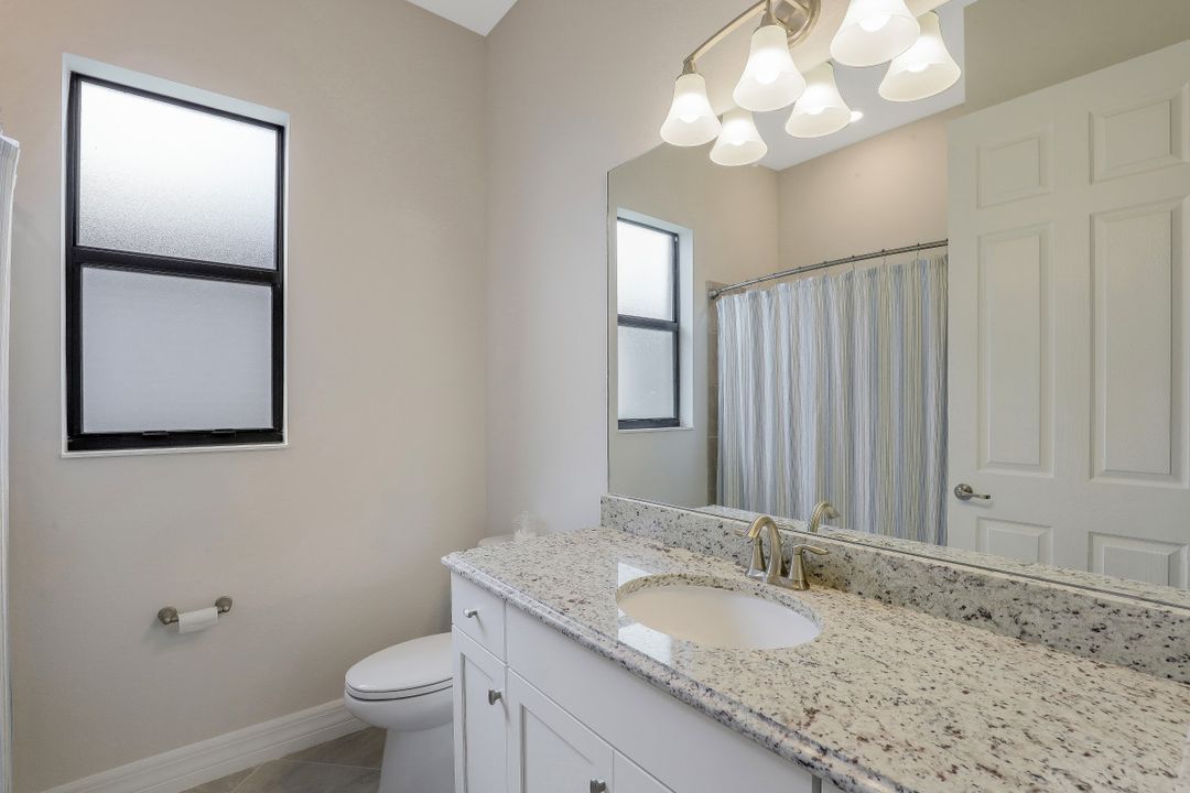 17441 Elkgrove Ln, Estero, FL 33928