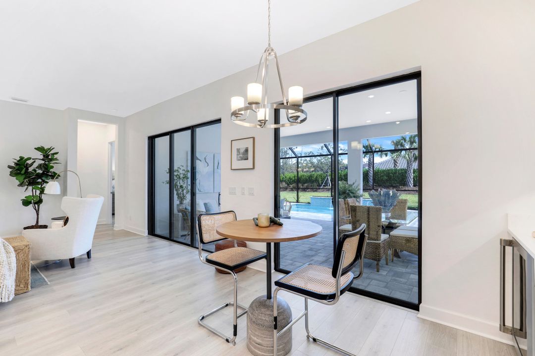 8924 Cappello Ct, Naples, FL 34119