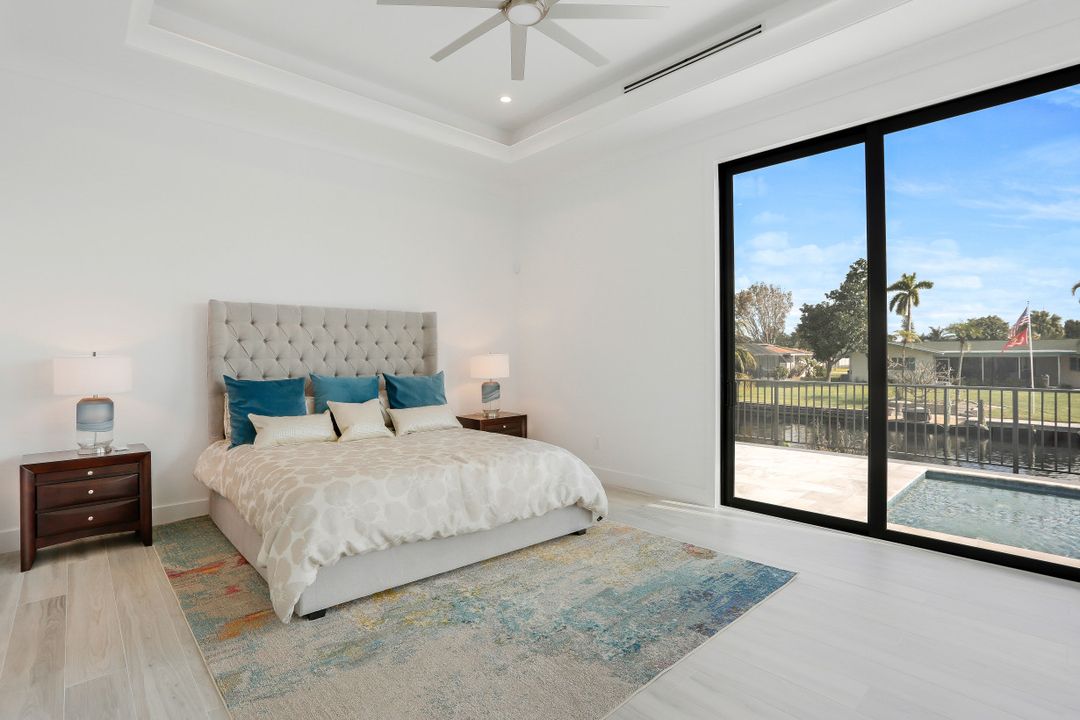 5305 Bayshore Ave, Cape Coral, FL 33904