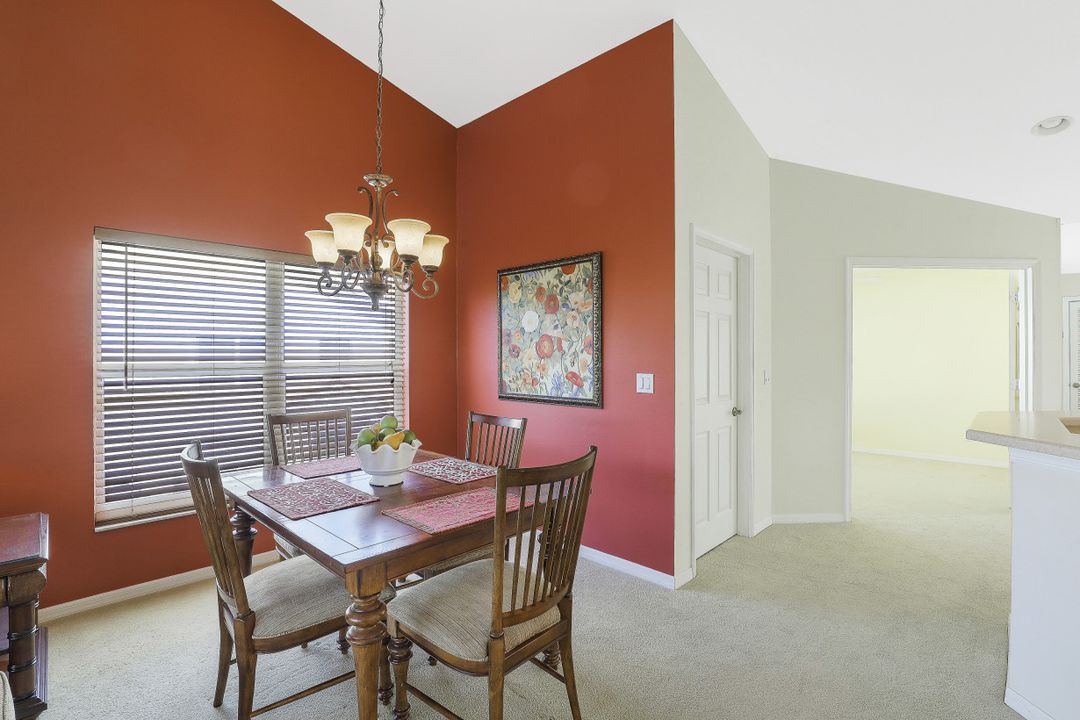 5025 Cedar Springs Dr #204, Naples, FL 34110