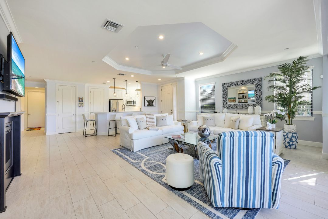 9678 Montelanico Loop  #101, Naples, FL 34119