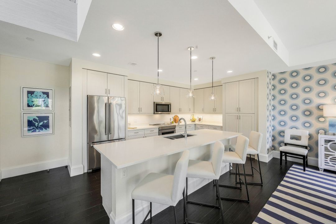 1030 3rd Ave S #105, Naples, FL 34102