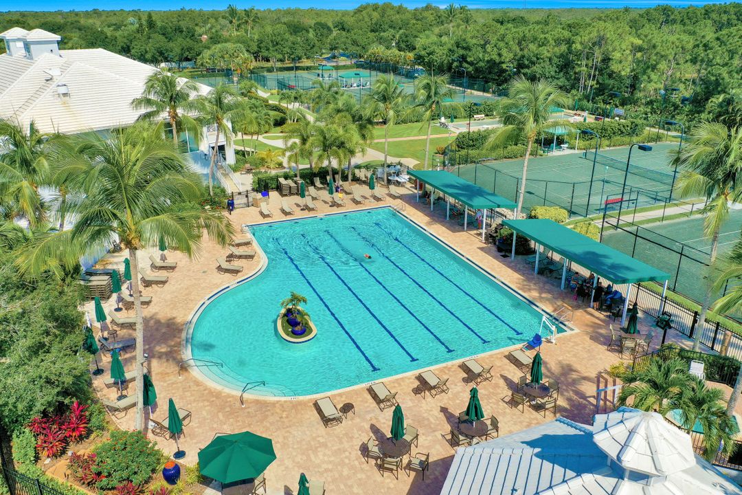 1744 Sanctuary Pointe Ct, Naples, FL 34110