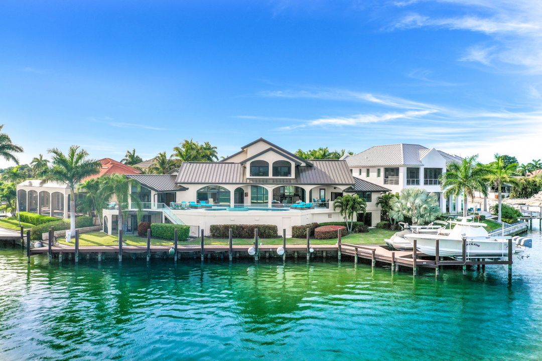 495 Thorpe Ct, Marco Island, FL 34145