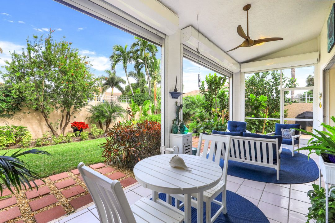 2180 Paget Cir, Naples, FL 34112
