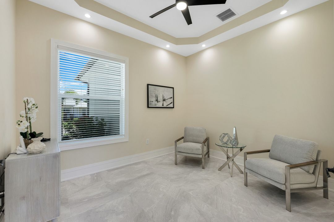 5332 Malibu Ct, Cape Coral, FL 33904