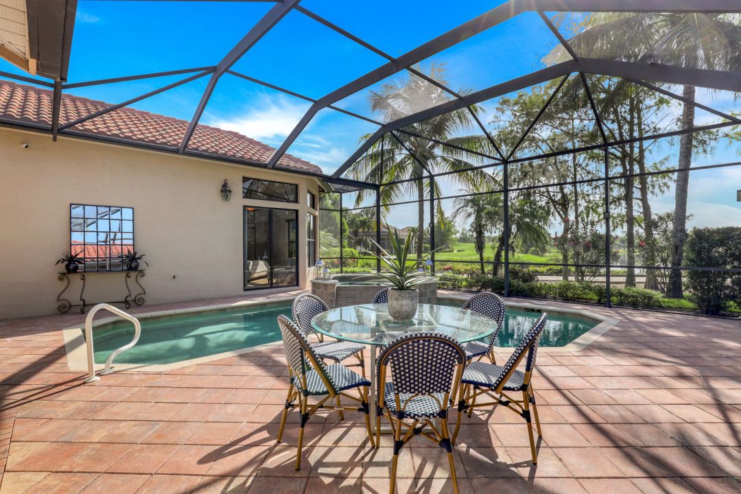 3114 Terramar Ct, Naples, FL 34119